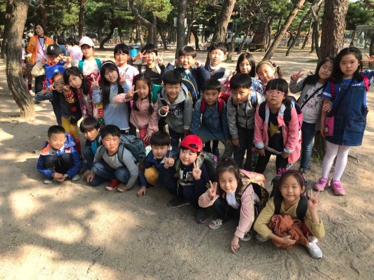   1학년 1반 : 소개- Classting 금화초등학교 1 - 1학년 1반 - 클래스팅
