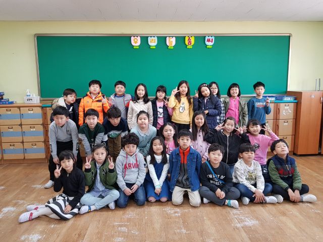   1반 홍익학급 : 소개- Classting 서동초등학교 3 - 1반 홍익학급 - 클래스팅