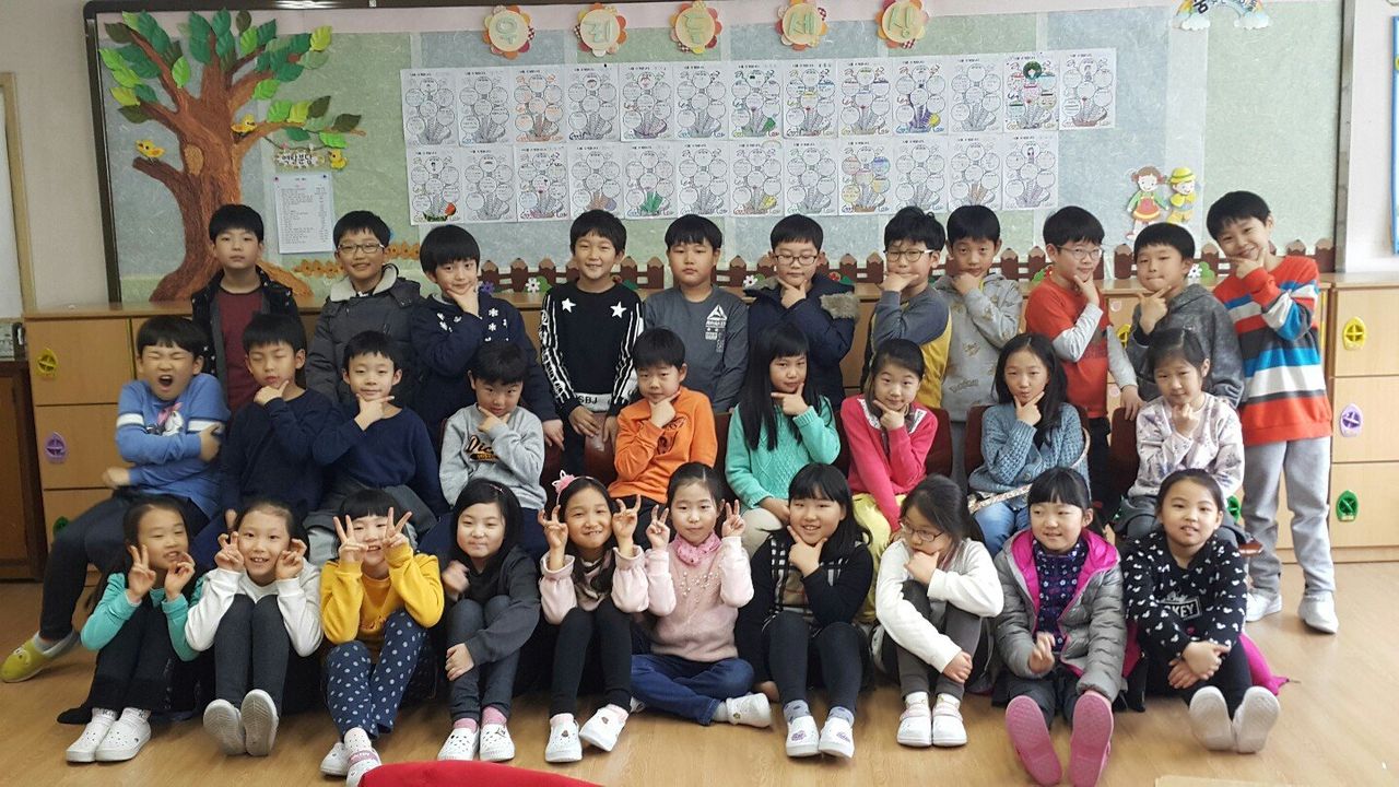   1반 미덕천사들 : 소개- Classting 토월초등학교 3 - 1반 미덕천사들 - 클래스팅